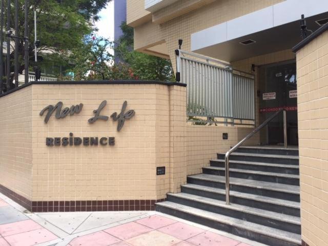 Flat Vista Mar Em área Nobre Com Piscina Na Beira Mar Apartamento