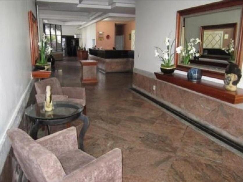 Flat Vista Mar Em área Nobre Com Piscina Na Beira Mar Apartamento Fortaleza (Ceara)